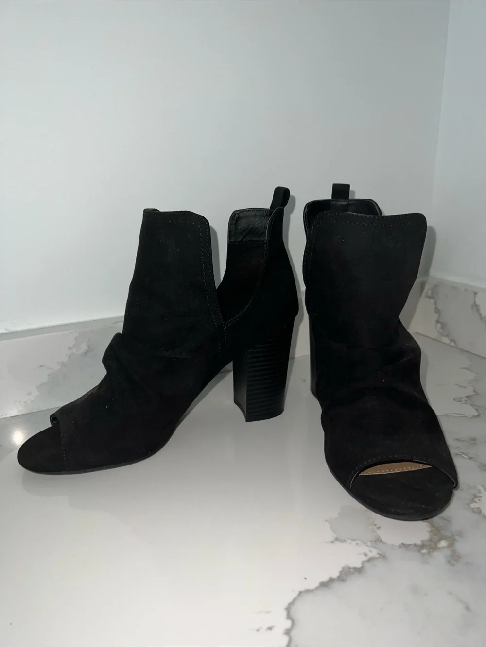 Women's Black Suede Open-Toe Block Heel Booties size 9